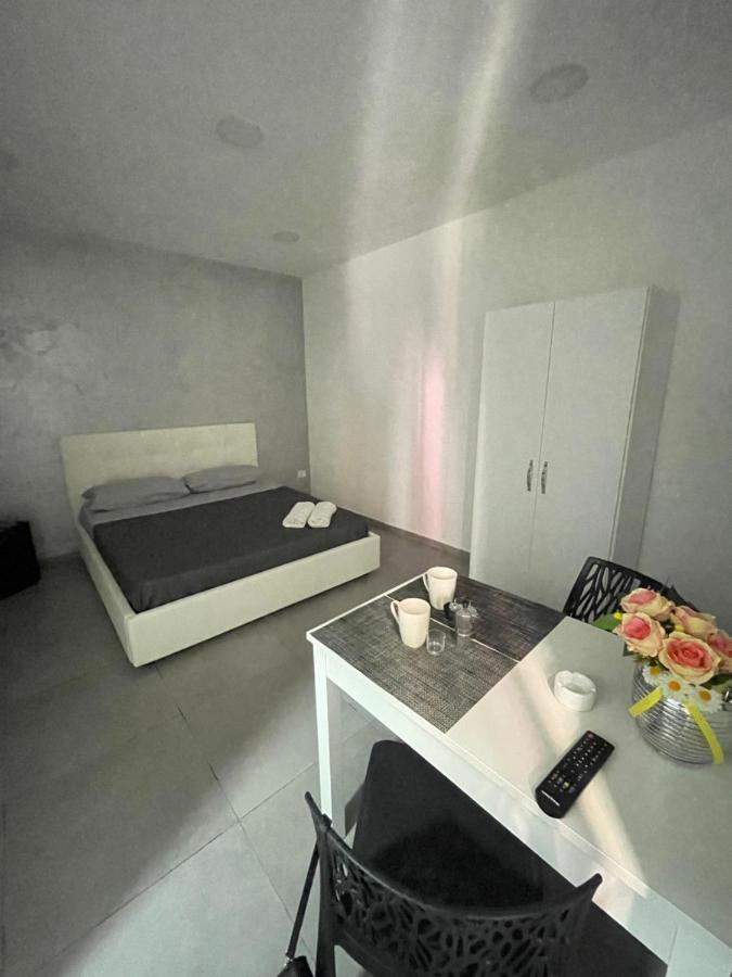 شقة House Nunu نابولي المظهر الخارجي الصورة